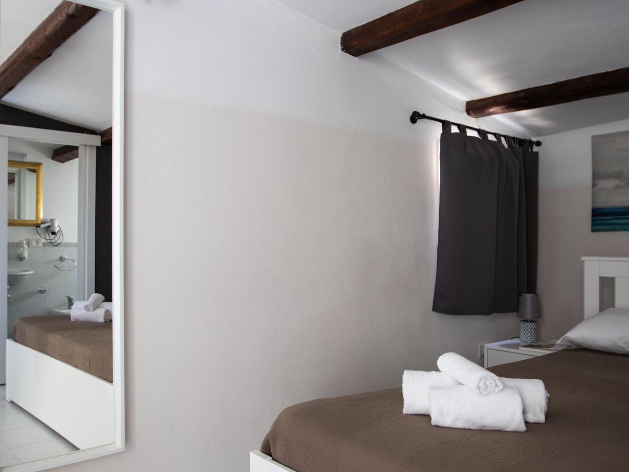 Ducezio Rooms 노토 외부 사진